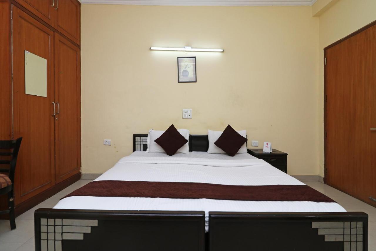 Hotel Oyo 6608 Sector 56 Badshahpur Esterno foto